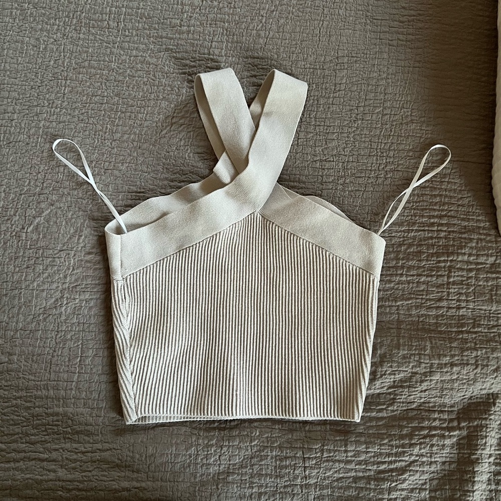 Aritzia tank top - Picture 2 of 3